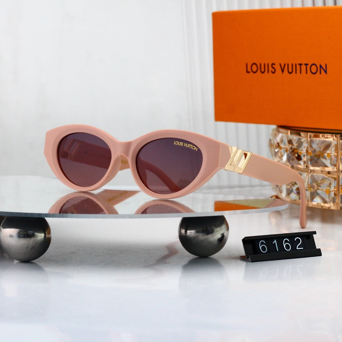 Cat Eye Sunglasses with Metal Side Detail  6162